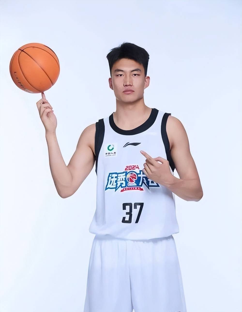 CBA常规赛今夜走向成谜,武汉三镇扳平良机,压力陡增,训练强度明显提升(虎扑篮球cba论坛) CBA常规赛今夜走向成谜,武汉三镇扳平良机,压力陡增,训练强度明显提升(虎扑篮球cba论坛)